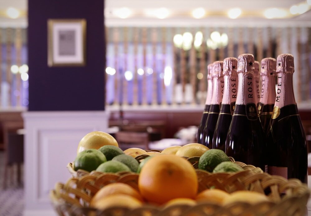 Фото Hillside Hotel