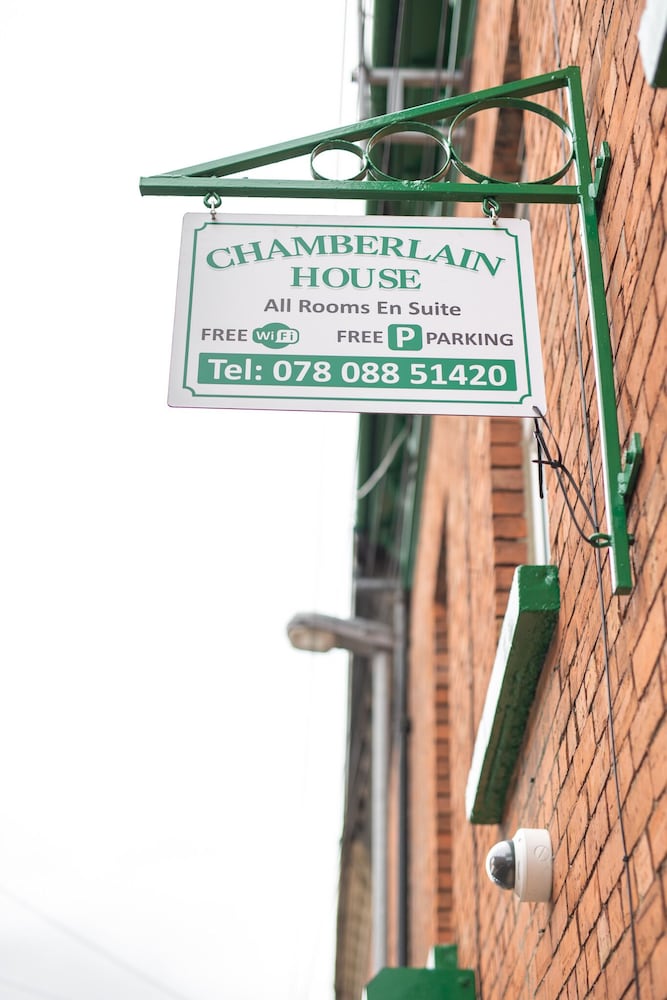 Фото Chamberlain House