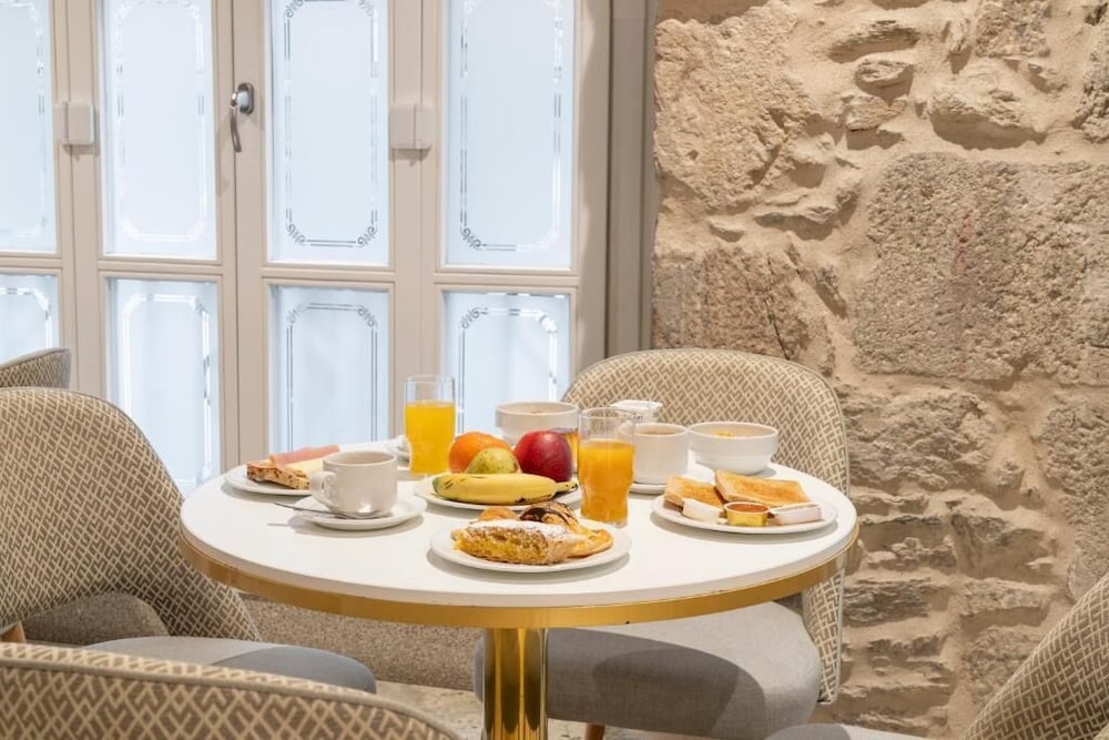 Фото Hotel Praza Quintana