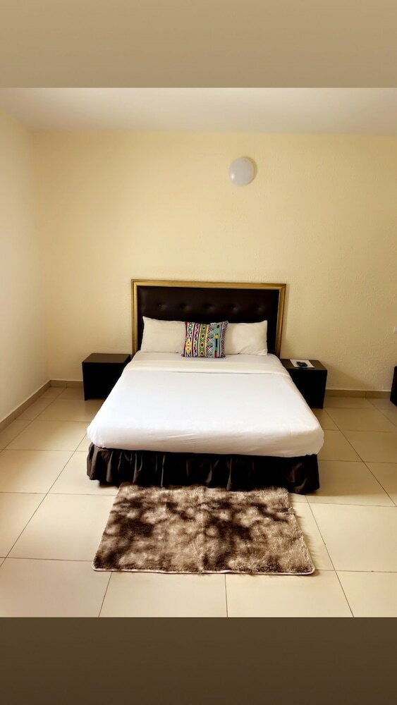 Фото Ngaliema Resort Club