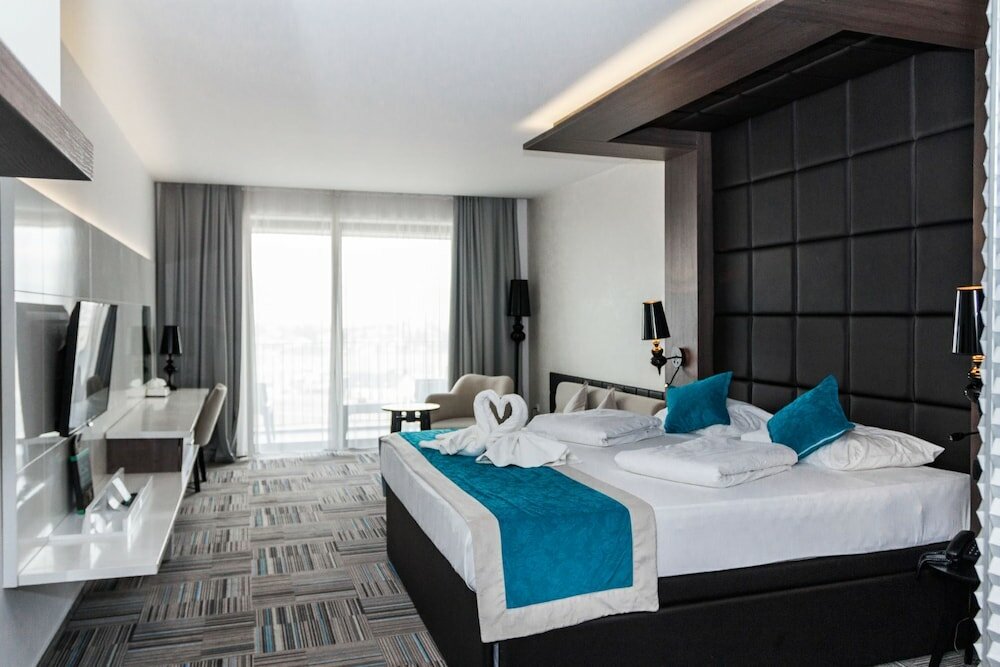 Фото Hotel Hills Congress & Termal SPA Resort