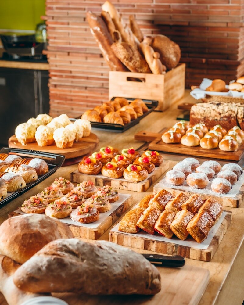 Фото New World Makati Hotel