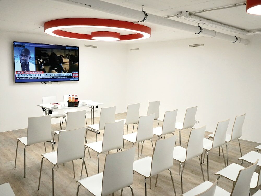 Фото Hotel Bonn City