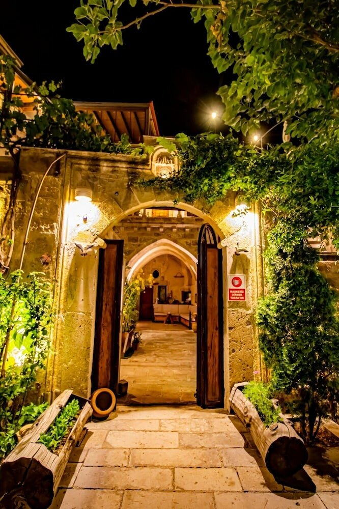 Фото Aren Cave Hotel