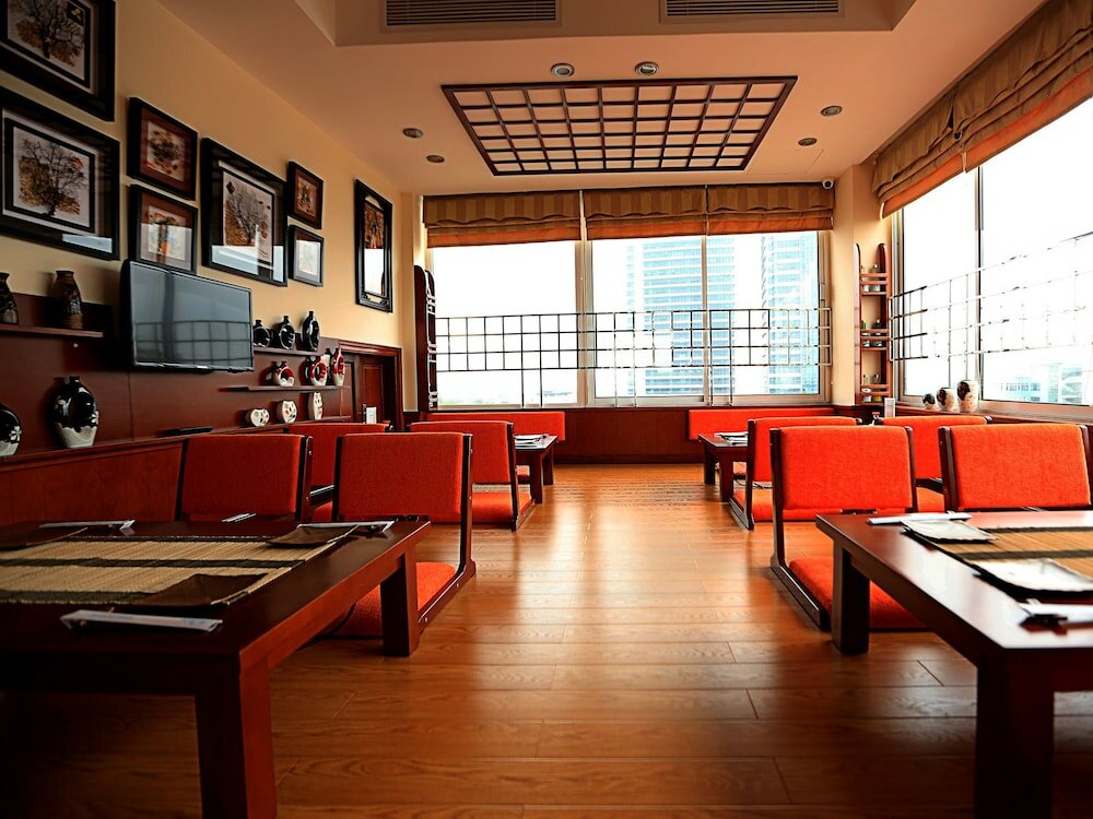 Фото Moon View Hotel