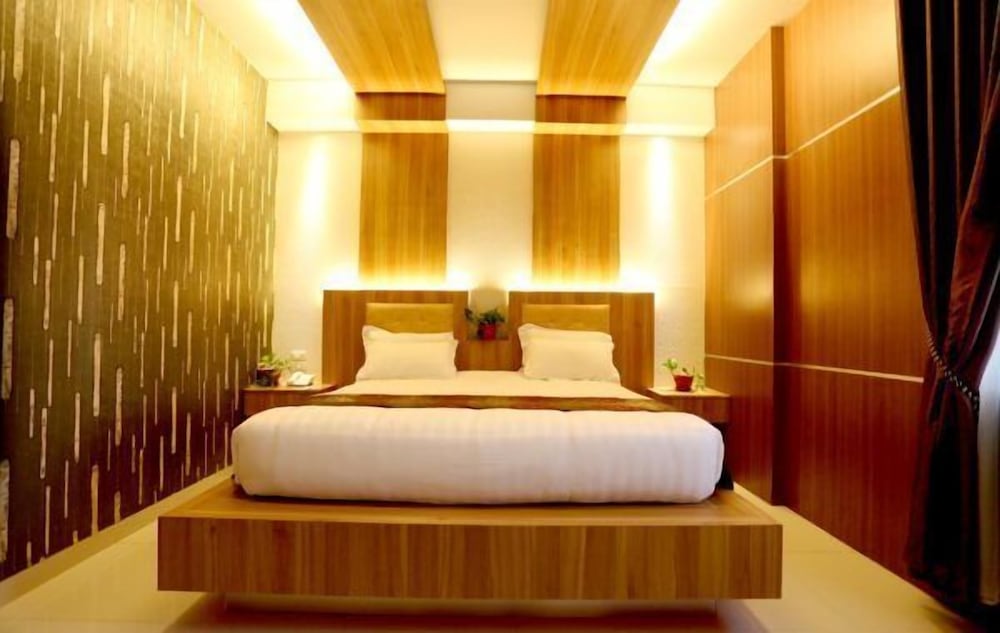 Фото Hotel Grand Permata Hati