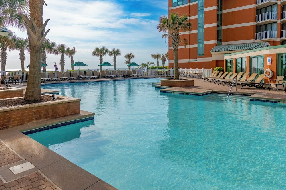 Фото Holiday Inn & Suites Virginia Beach North Beach, an Ihg Hotel