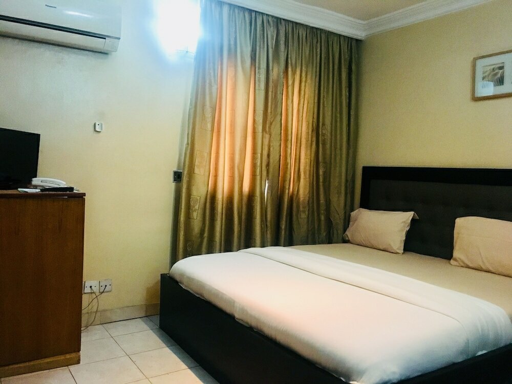 Фото Hillside Gardens