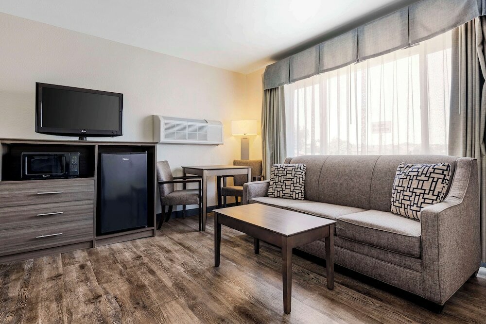 Фото Best Western Santee Lodge