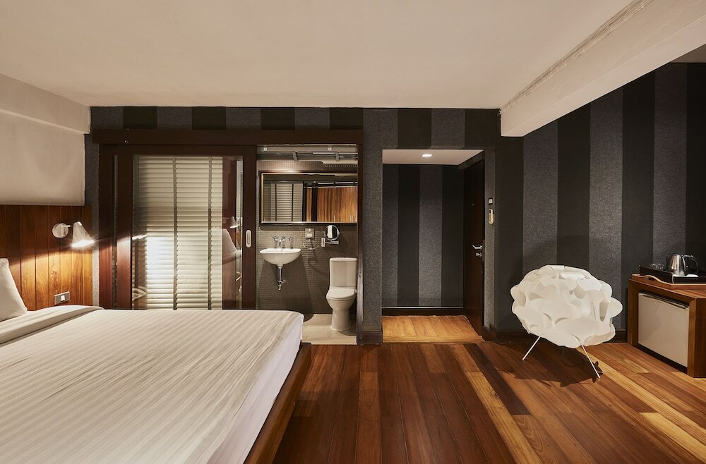 Фото Luxx at Silom