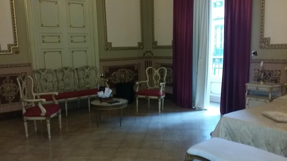 Фото Hotel Sofia