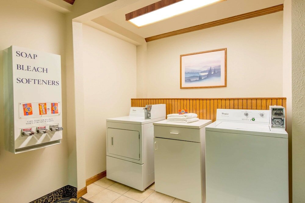 Фото Super 8 by Wyndham Youngstown/Austintown