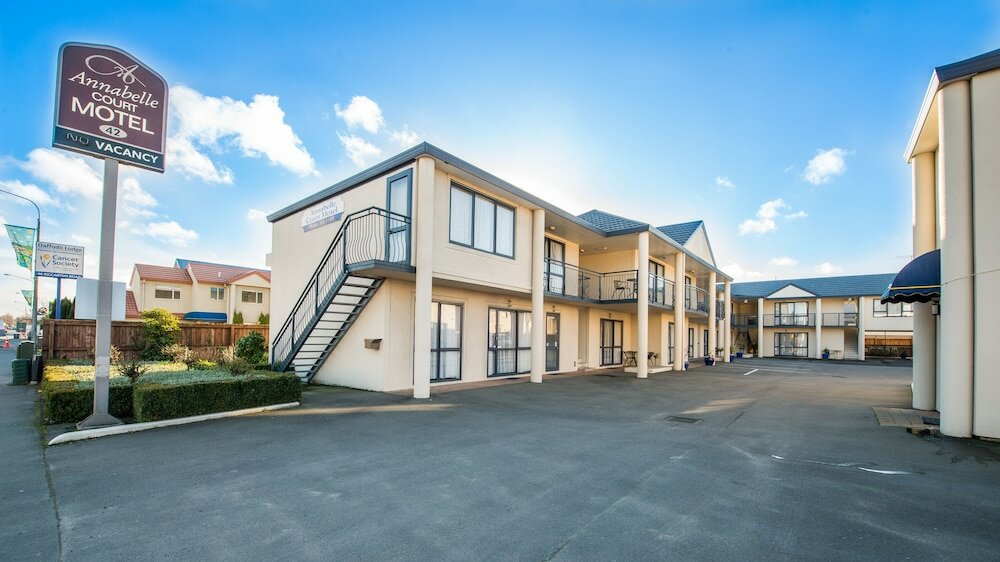 Фото Annabelle Court Motel