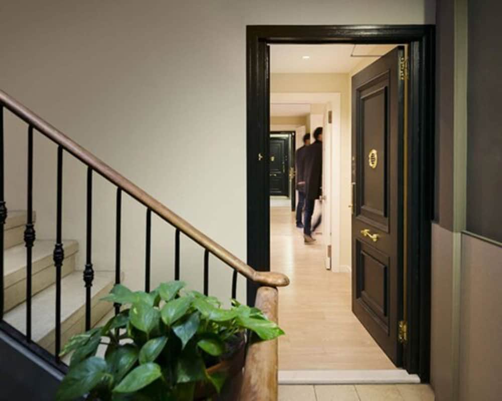 Фото Enjoybcn Miro Apartments