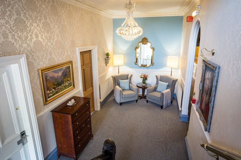 Фото Bayswell Park Hotel