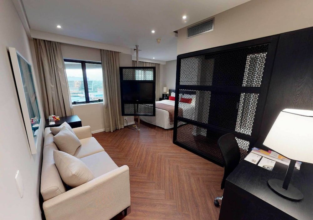 Фото Estanplaza Funchal - Faria Lima