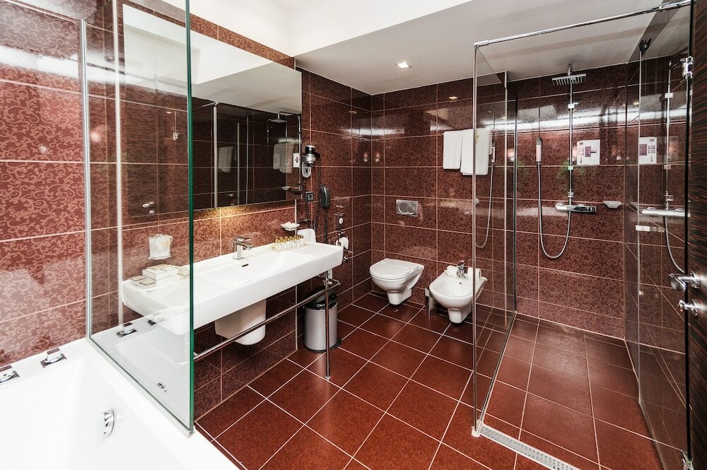 Фото Europe Hotel