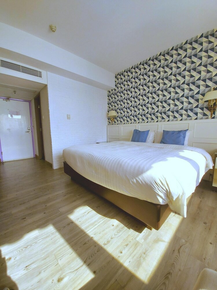 Фото Silvermine Beach Resort