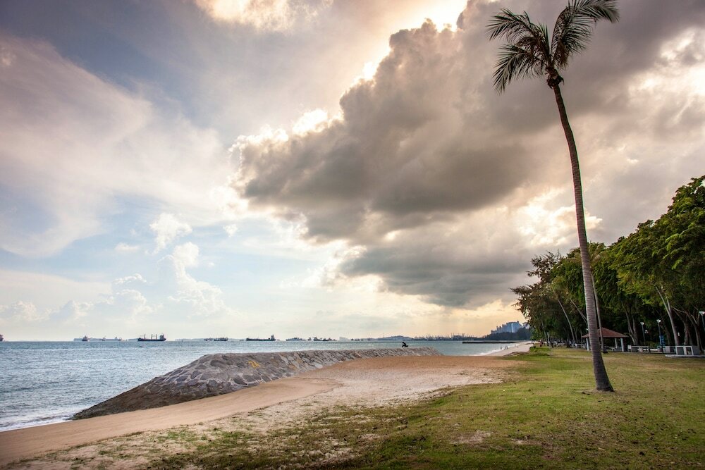 Фото Village Hotel Katong