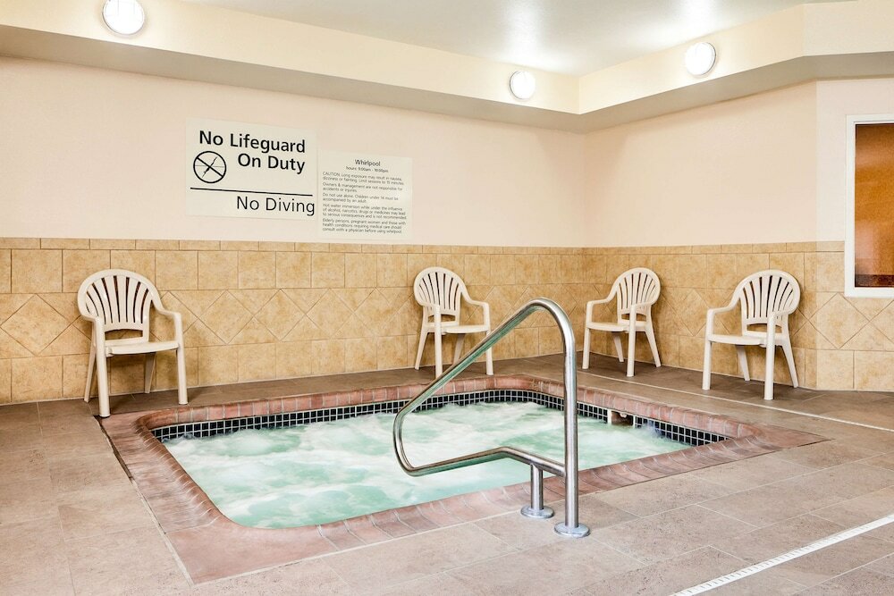 Фото Hampton Inn Longmont