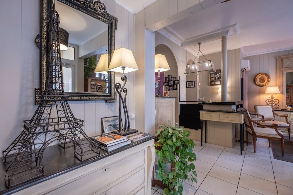 Фото Hotel de l'Avre