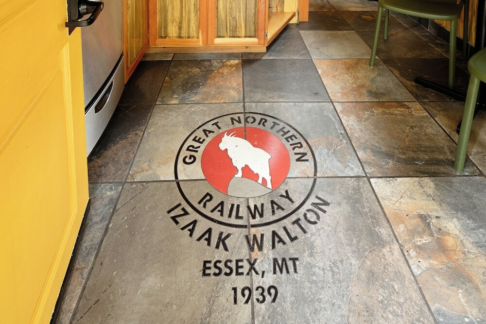 Фото Izaak Walton Inn