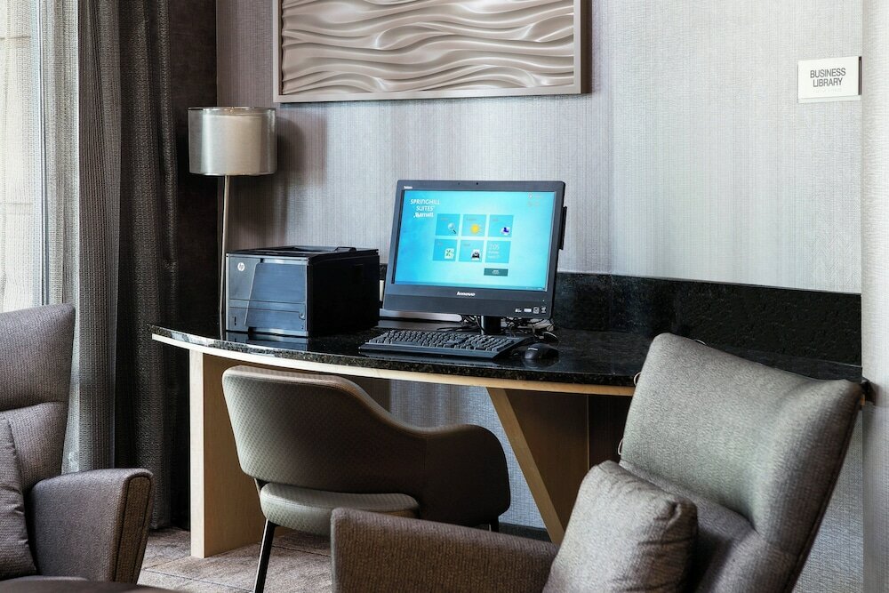 Фото SpringHill Suites by Marriott Bakersfield