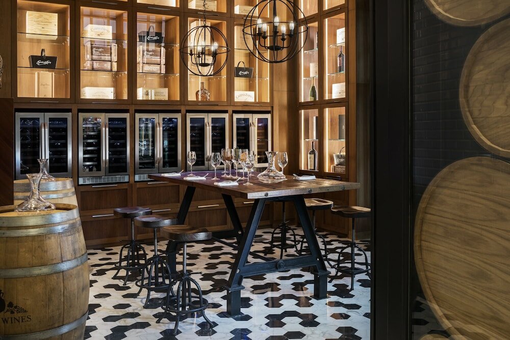 Фото Alvear Icon Hotel & Residences