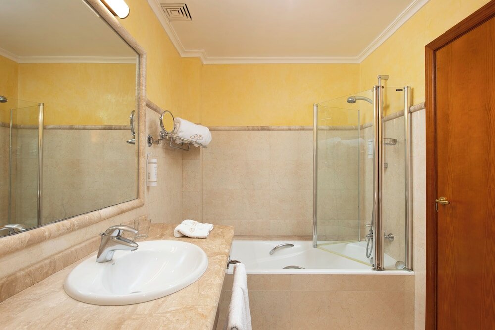 Фото Hotel Can Xim