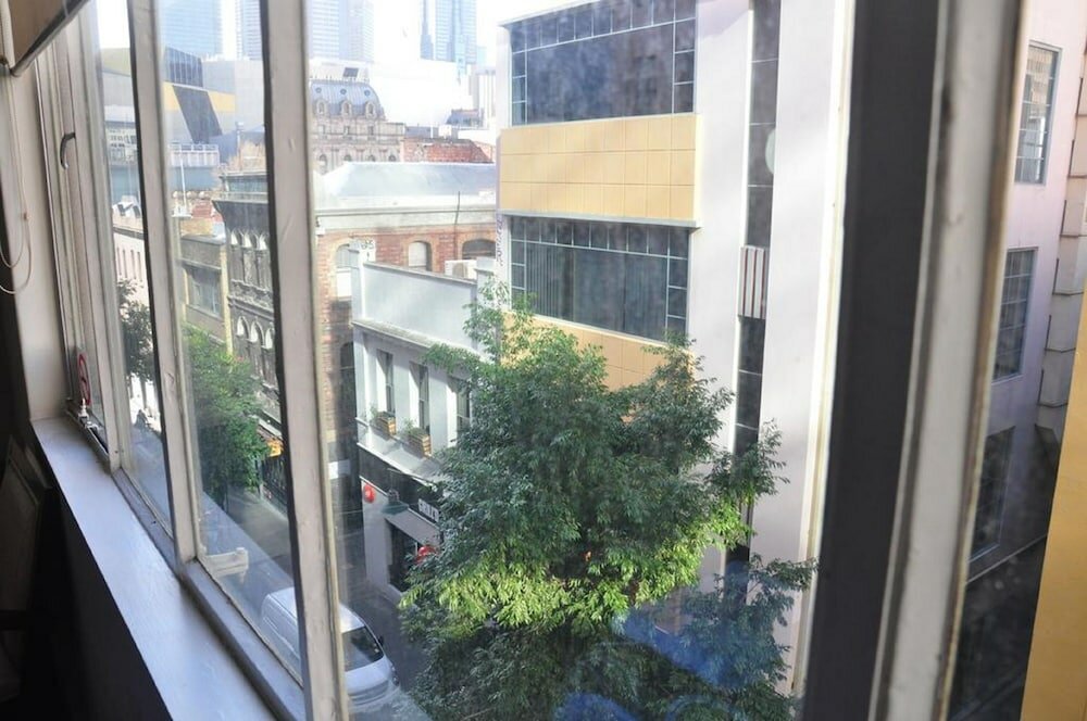 Фото Yti Garden Hotel