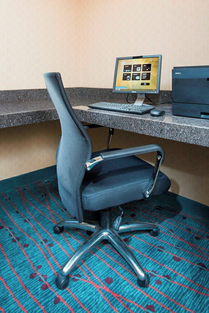 Фото Residence Inn by Marriott Topeka