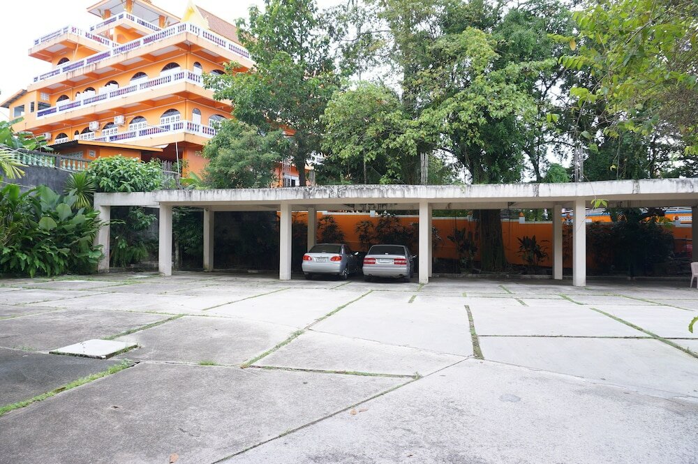 Фото Le Ranong Bistro Hotel