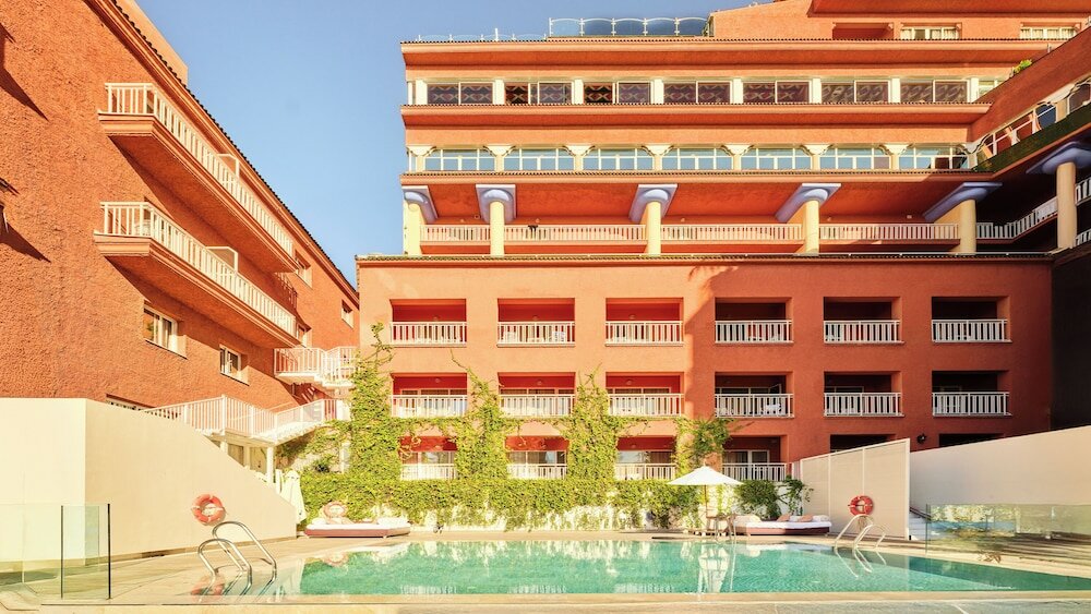 Фото Hotel Fénix Torremolinos - Adults Only Recommended