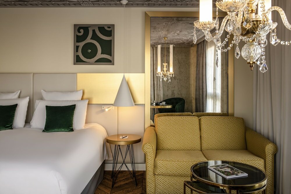 Фото Le Louis Versailles Château MGallery