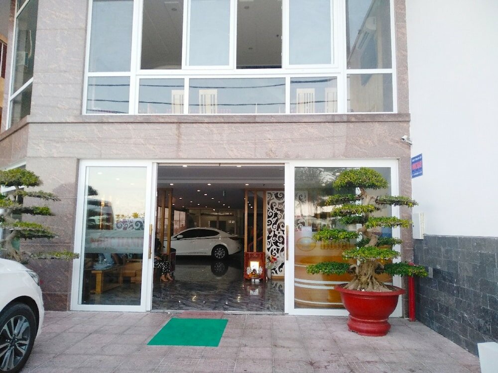 Фото Ngoc Hanh Beach Hotel