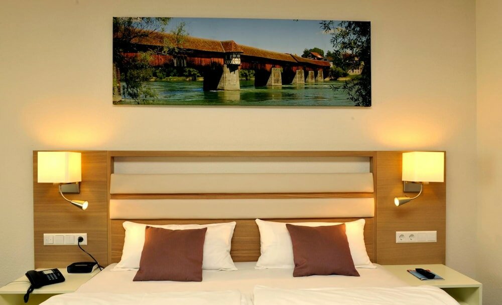 Фото Hotel Goldener Knopf