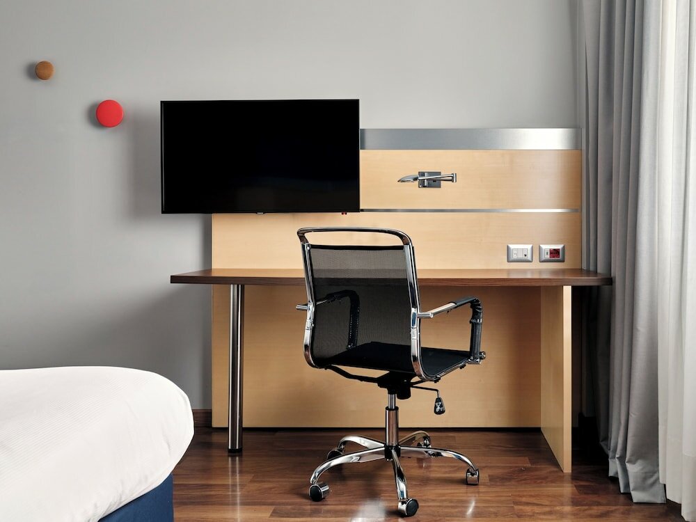 Фото Holiday Inn Express Milan - Malpensa Airport, an Ihg Hotel