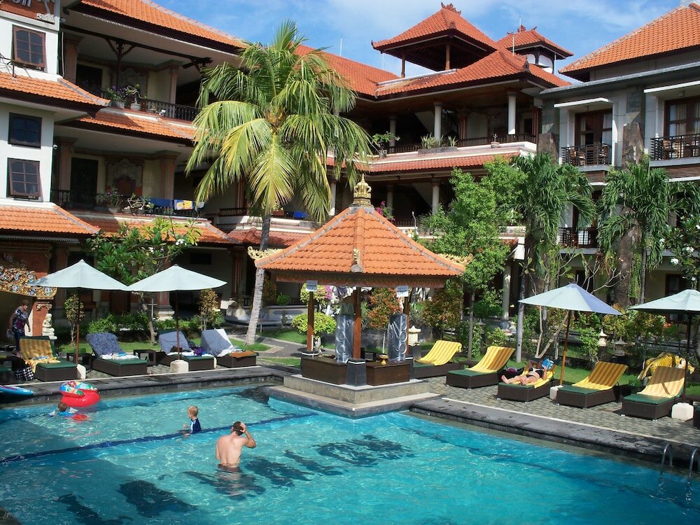 Фото La Walon Hotel