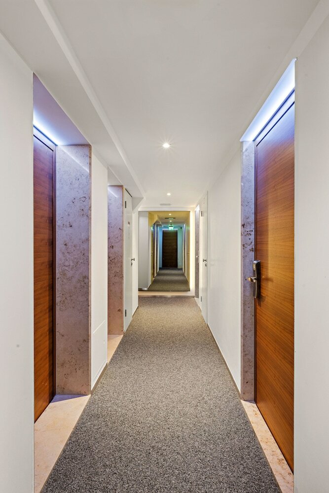 Фото Hotel Deutsche Eiche