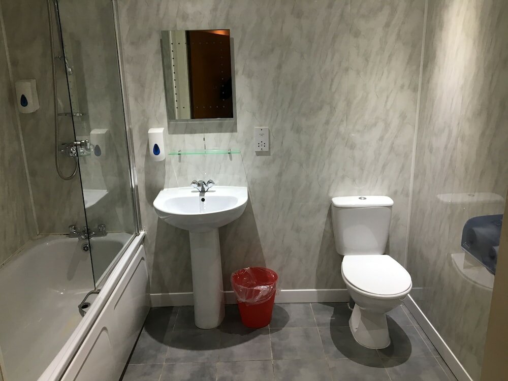 Фото Merchant City Inn