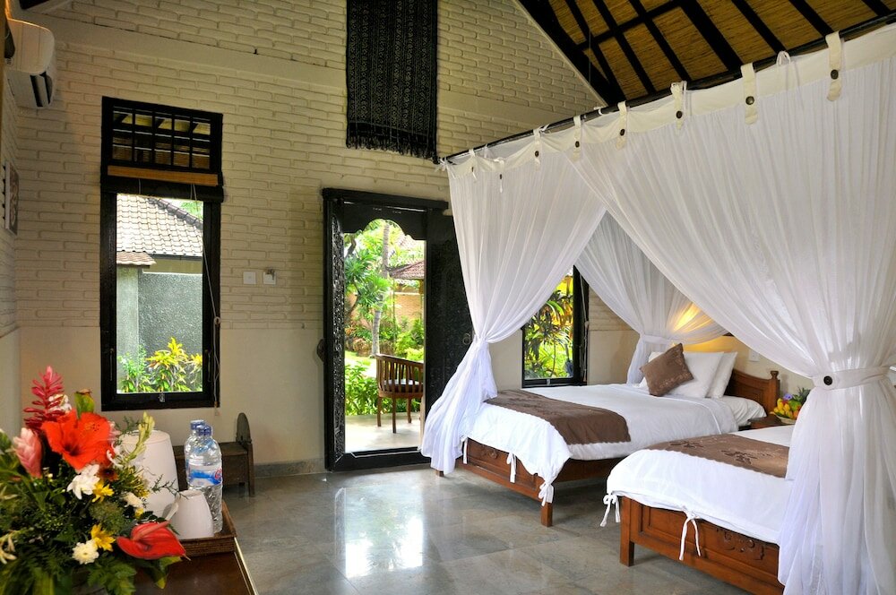 Фото Hidden Paradise Cottages