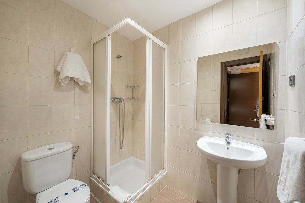 Фото Hostal Ballesta