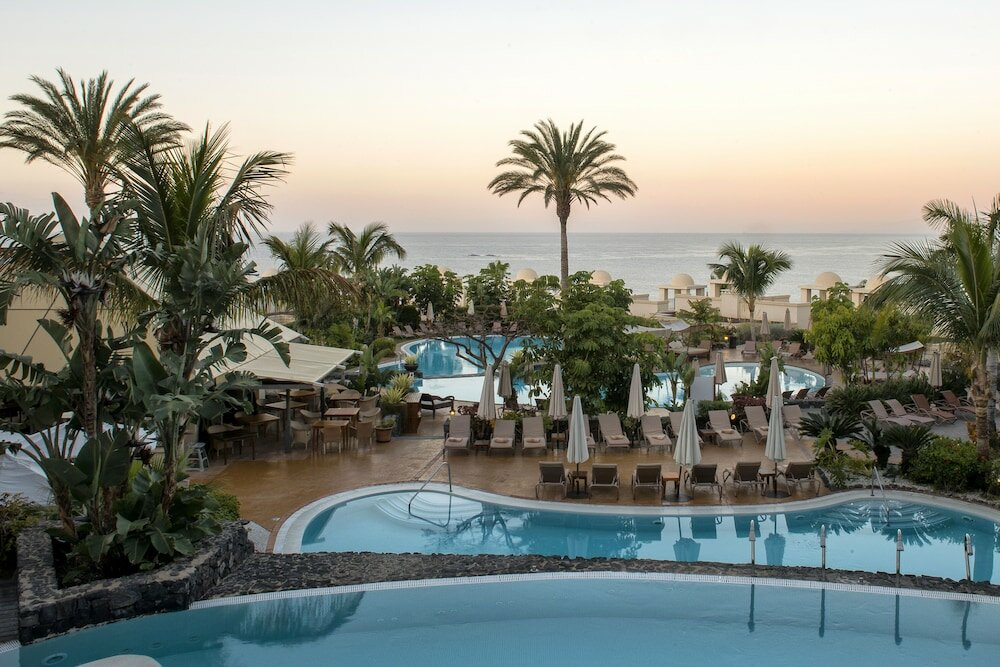 Фото 126535940387