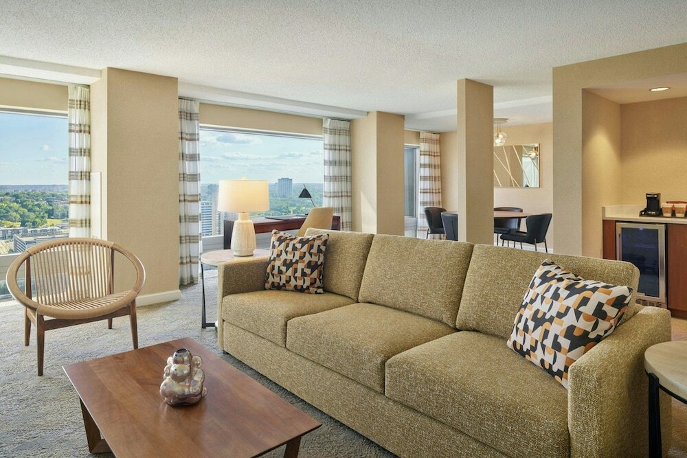 Фото Sheraton Kansas City Hotel at Crown Center