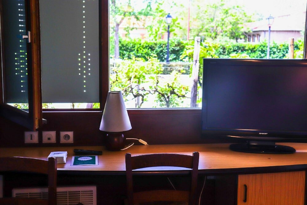 Фото Kyriad Direct Roanne