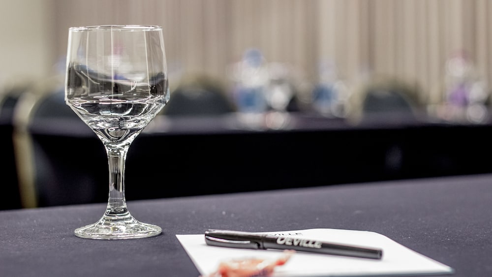 Фото Hotel Deville Express Cascavel