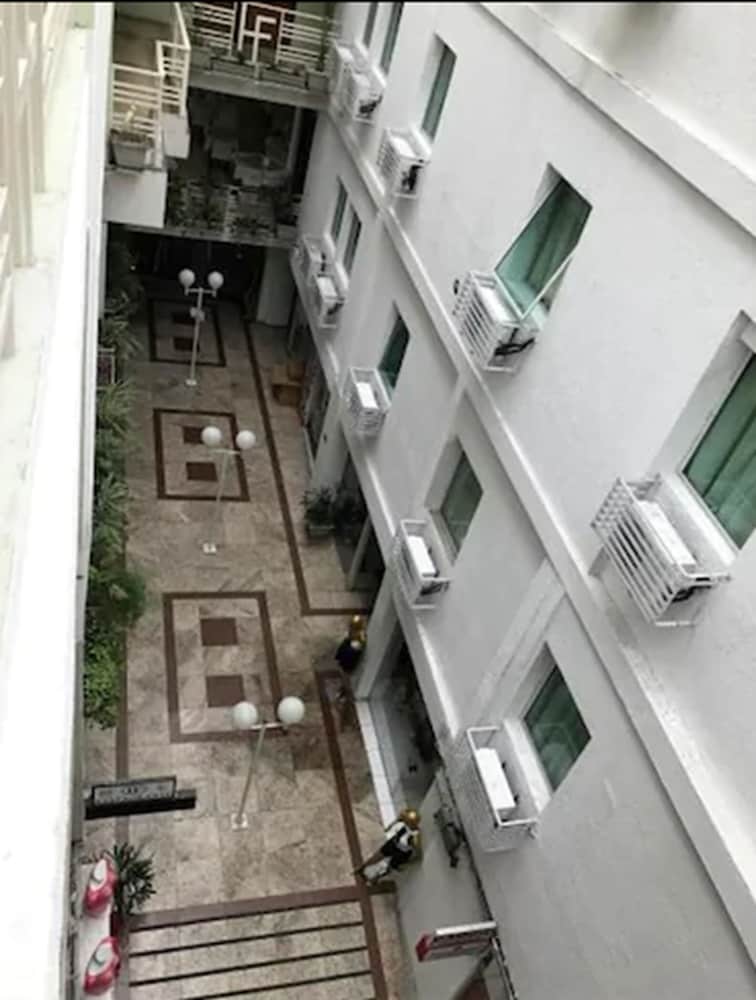 Фото Hotel Family