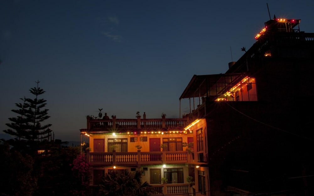 Фото отеля 3