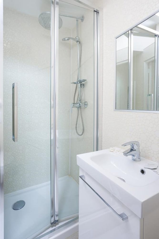 Фото Hôtel Bonne Nouvelle