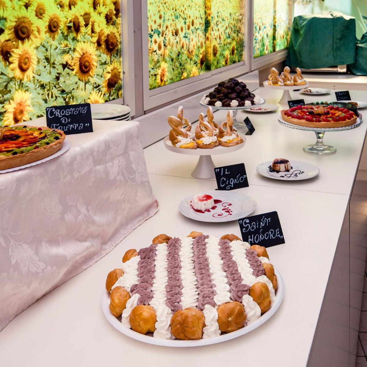 Фото Hotel Plaza